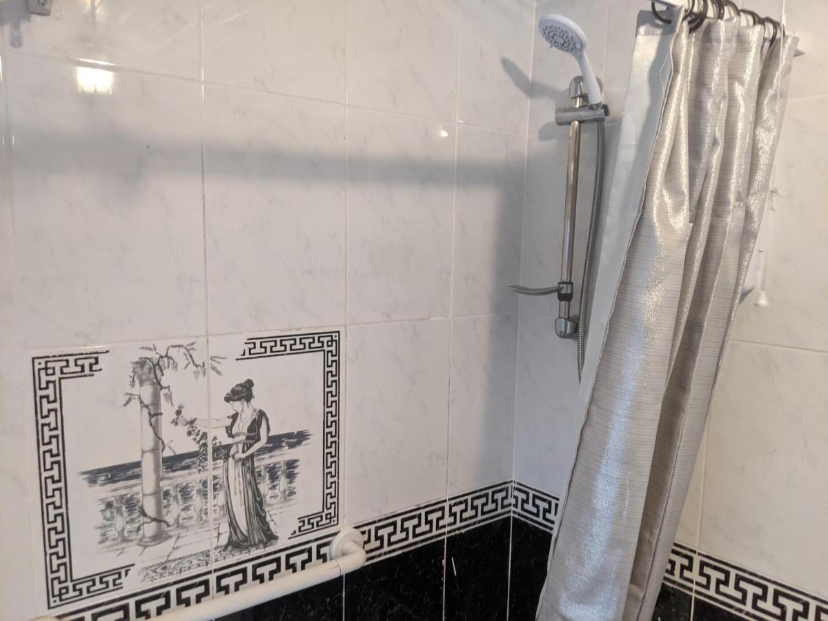 Sleights Whitby House Retreat Sleeps 12 아파트 외부 사진
